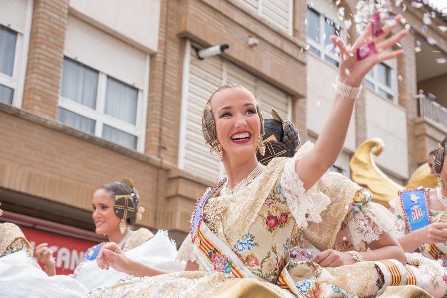 Fallera Mayor de Valencia 2019 y Corte de Honor